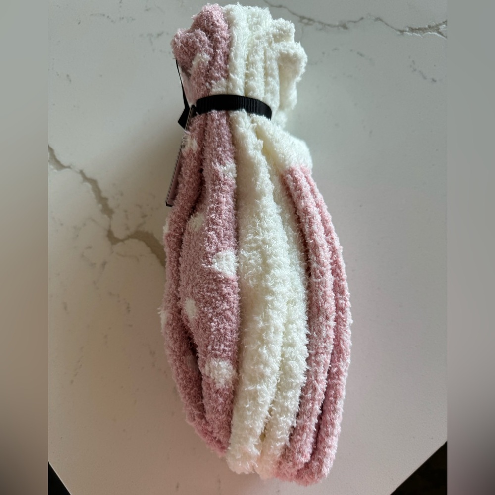 Plush socks. - Picture 2 of 6
